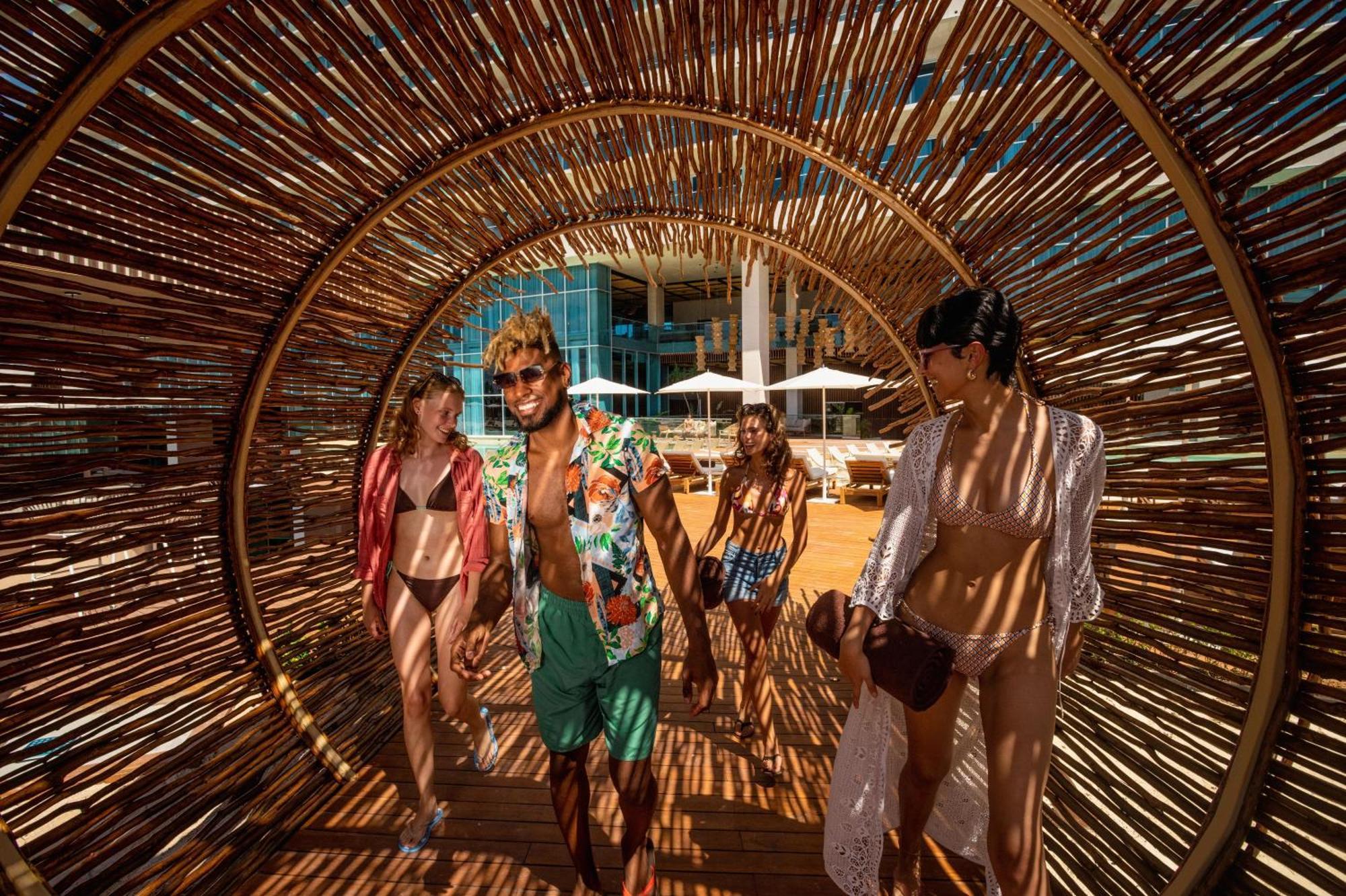 Hyatt Vivid Grand Island Cancun (Adults Only) エクステリア 写真